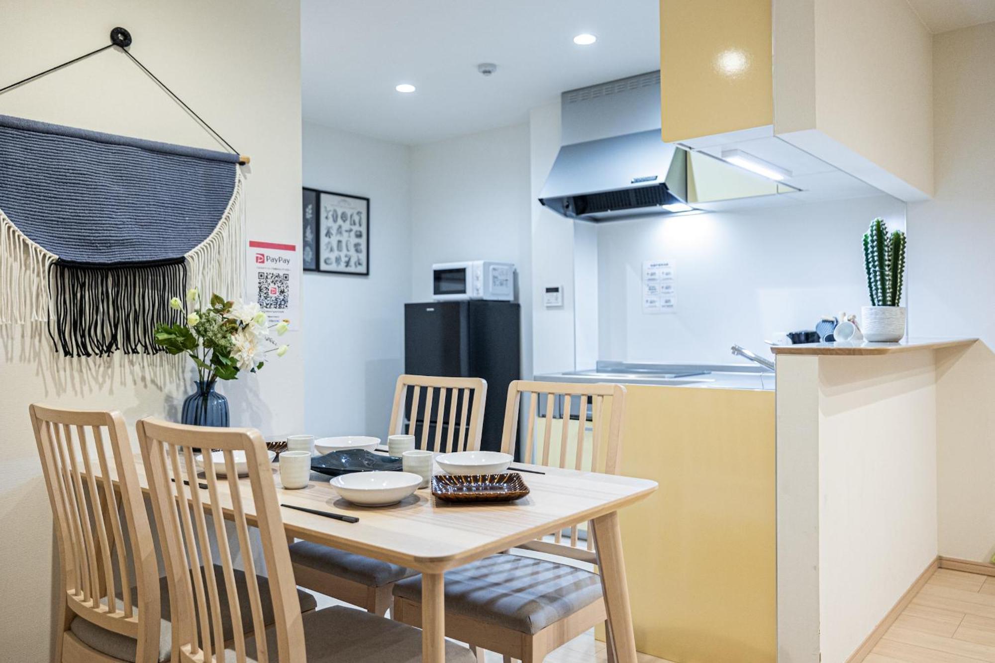 住吉メリー4階建戸建て 最大14人まで! 住吉大社徒歩圏内 梅田奈良関空まで直行 Villa Oszaka Kültér fotó