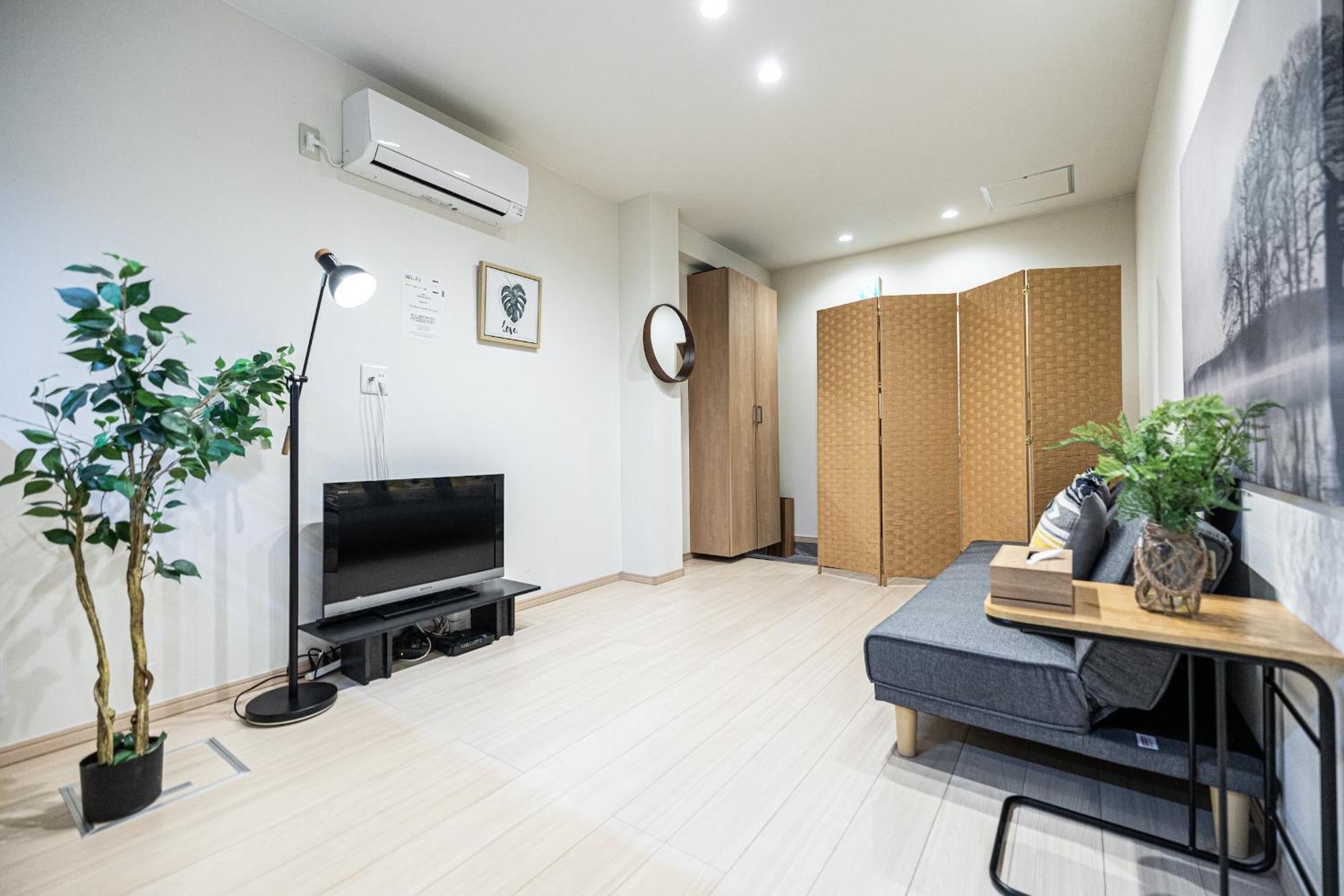住吉メリー4階建戸建て 最大14人まで! 住吉大社徒歩圏内 梅田奈良関空まで直行 Villa Oszaka Kültér fotó