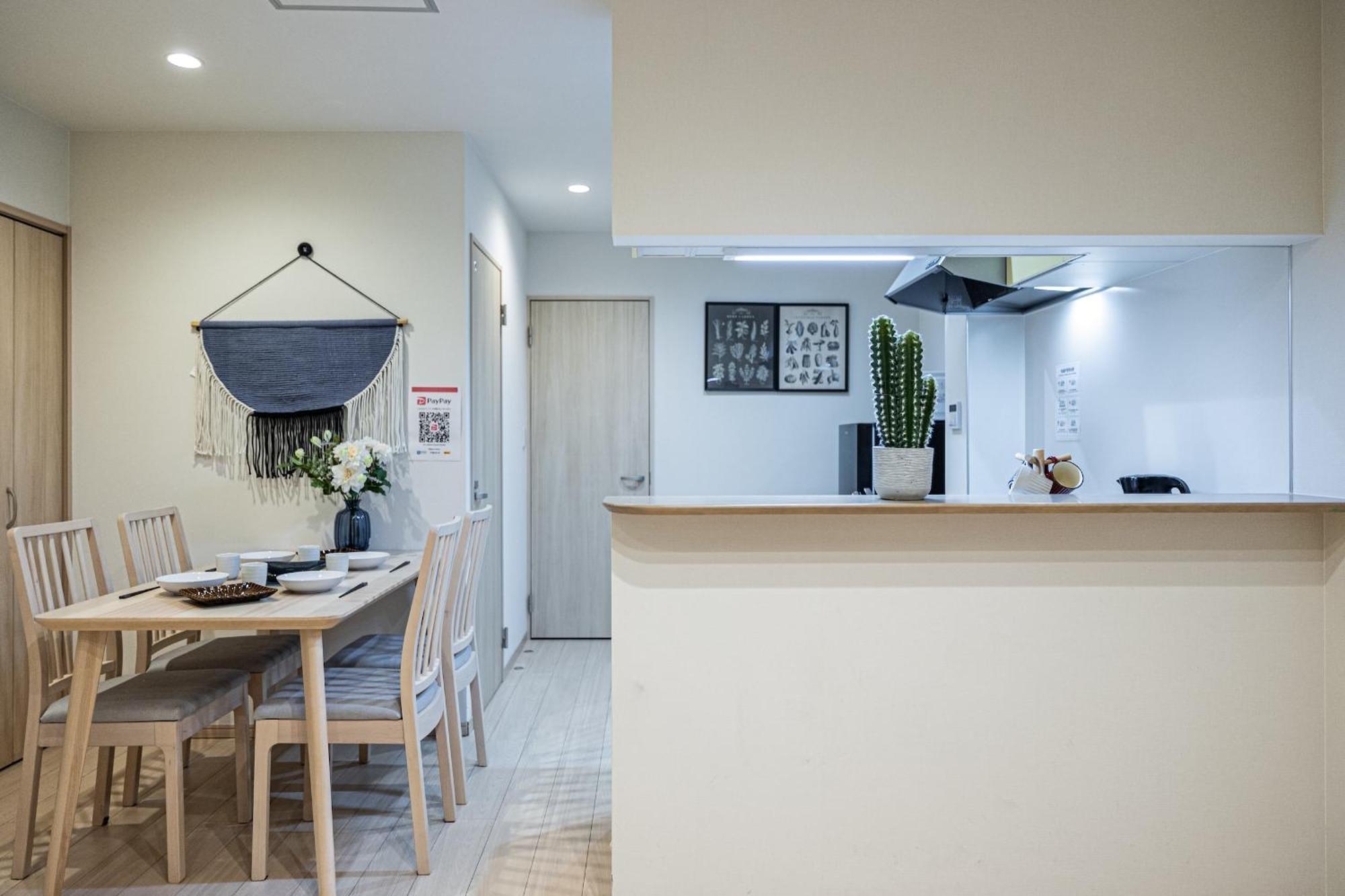 住吉メリー4階建戸建て 最大14人まで! 住吉大社徒歩圏内 梅田奈良関空まで直行 Villa Oszaka Kültér fotó