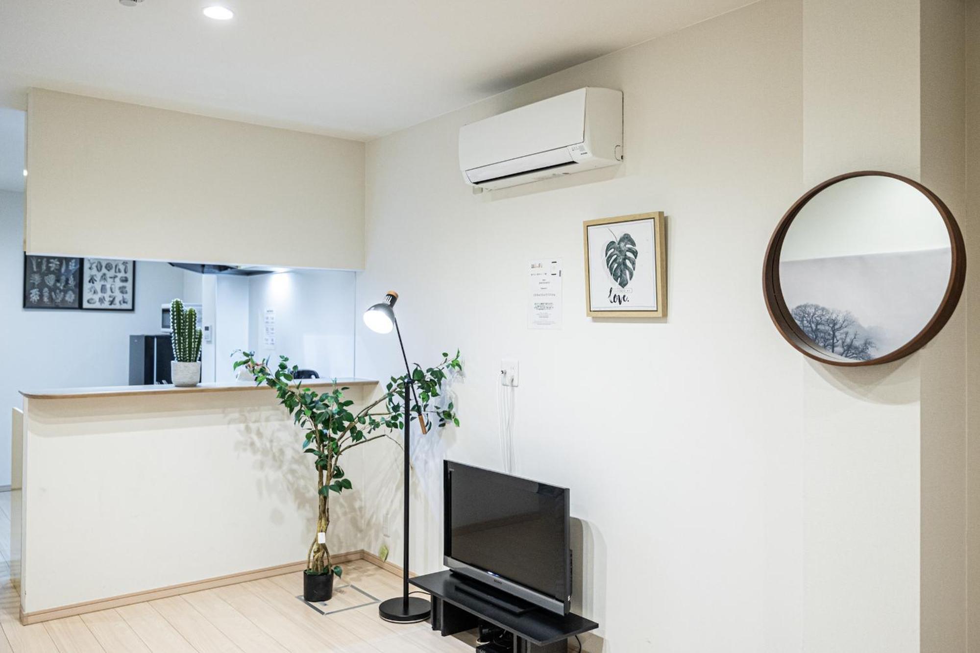 住吉メリー4階建戸建て 最大14人まで! 住吉大社徒歩圏内 梅田奈良関空まで直行 Villa Oszaka Kültér fotó