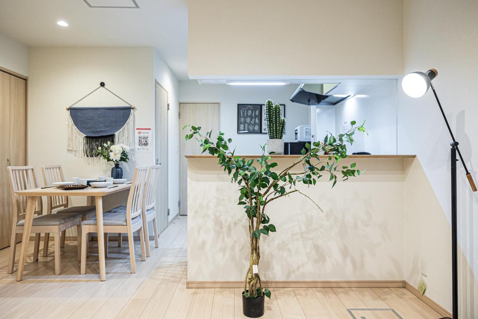 住吉メリー4階建戸建て 最大14人まで! 住吉大社徒歩圏内 梅田奈良関空まで直行 Villa Oszaka Kültér fotó