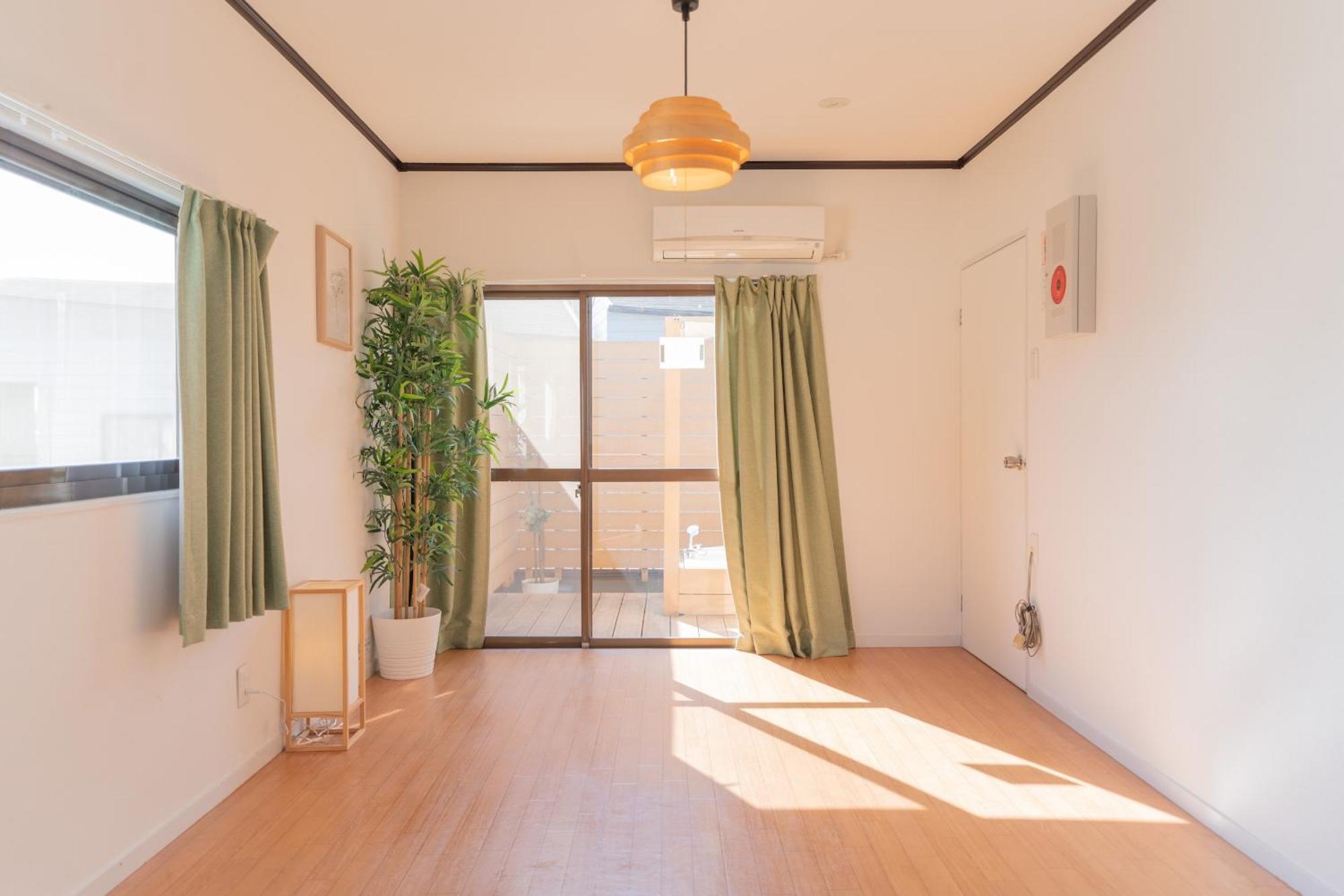 住吉メリー4階建戸建て 最大14人まで! 住吉大社徒歩圏内 梅田奈良関空まで直行 Villa Oszaka Kültér fotó
