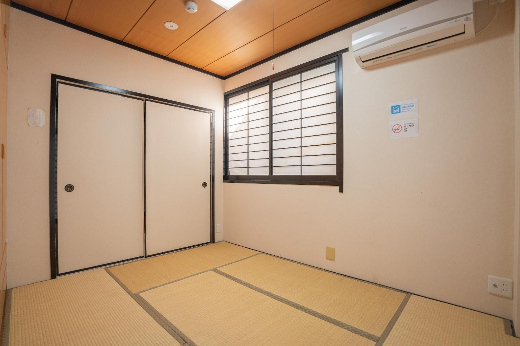 住吉メリー4階建戸建て 最大14人まで! 住吉大社徒歩圏内 梅田奈良関空まで直行 Villa Oszaka Kültér fotó